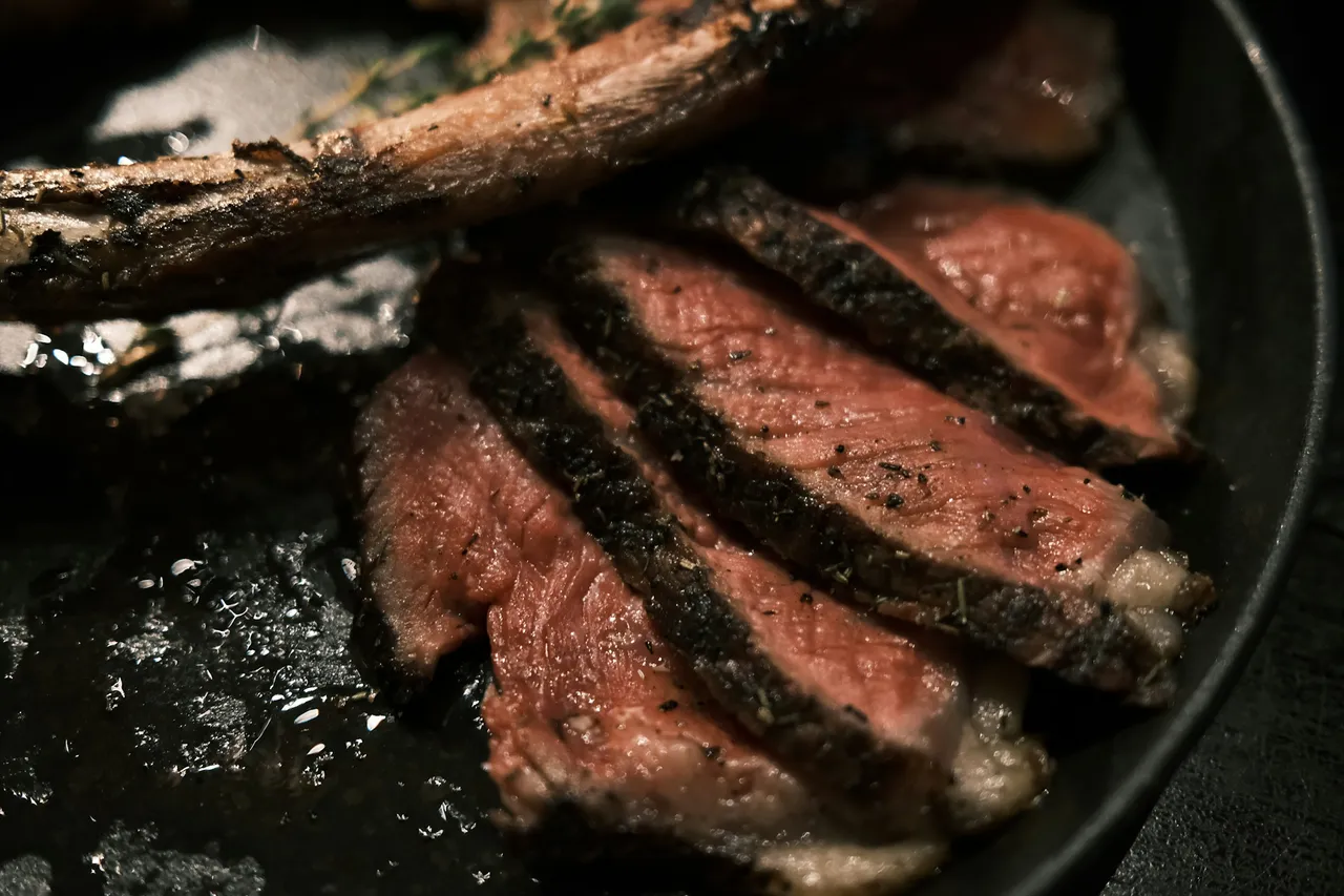 Tomahawk steak, carved tableside